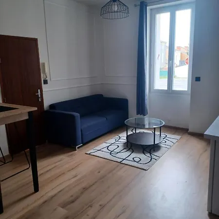 Charmant Au Calme A Apartment *